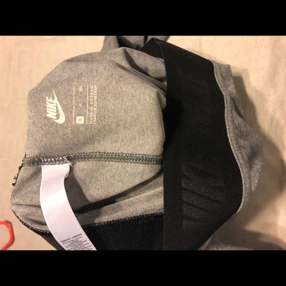 Nike leggings - Picture 2 of 5